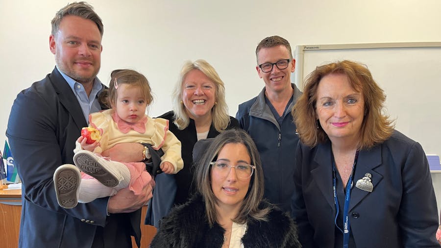 Brianna with family, CE Prof Shelley Dolan, A/Prof Mark Putland and Foundation ED Sue Parkes