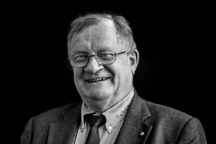 Professor Finlay Macrae